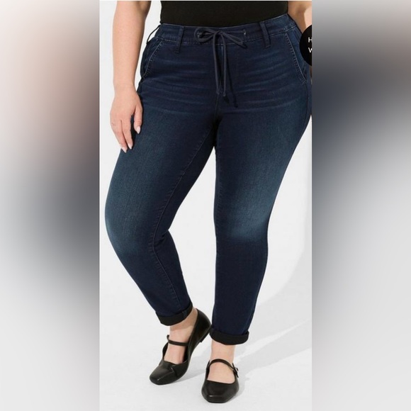 Torrid drawstring weekender jeans - Picture 2 of 10